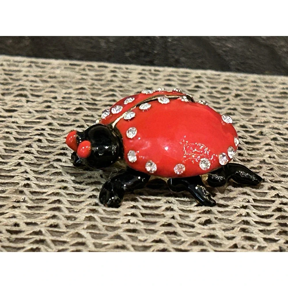 Ladybug Red Trinket Jewelry Box Ring‎ Holder Magnetic Closure